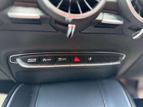 Audi TT 2.0 TT Ultra Black Edition TDI 3dr 66
