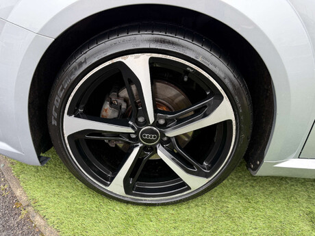 Audi TT 2.0 TT Ultra Black Edition TDI 3dr 53