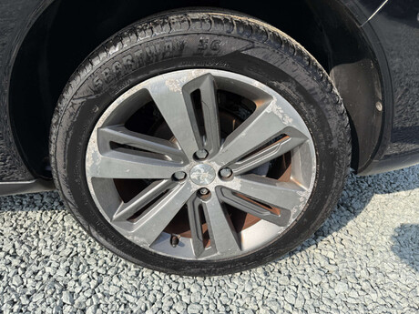 Peugeot 3008 1.6 3008 Allure HDi 5dr 37