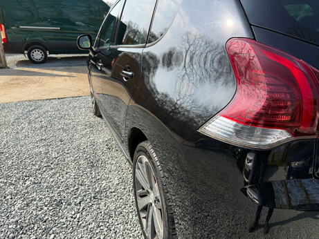 Peugeot 3008 1.6 3008 Allure HDi 5dr 23