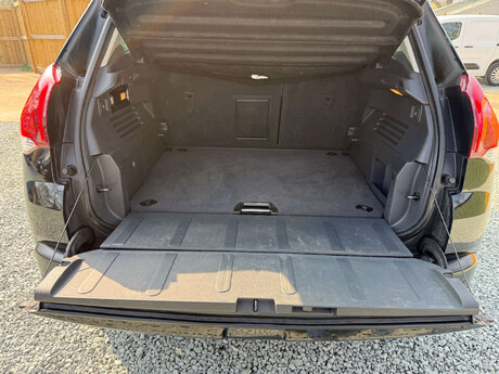 Peugeot 3008 1.6 3008 Allure HDi 5dr 49
