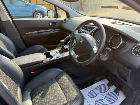 Peugeot 3008 1.6 3008 Allure HDi 5dr 56