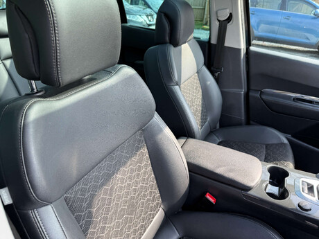 Peugeot 3008 1.6 3008 Allure HDi 5dr 57