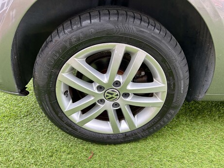 Volkswagen Touran 1.6 Touran SE TDI 5dr 43