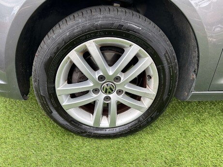 Volkswagen Touran 1.6 Touran SE TDI 5dr 46