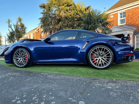 Porsche 911 3.7T 992 Turbo PDK 4WD Euro 6 (s/s) 2dr 27