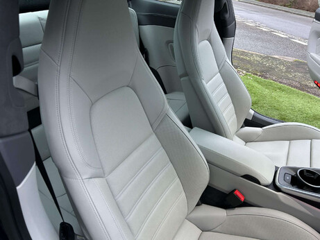 Porsche 911 3.7T 992 Turbo PDK 4WD Euro 6 (s/s) 2dr 107