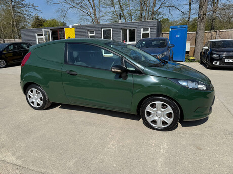 Ford Fiesta 1.4 Fiesta Base TDCi 3dr 23