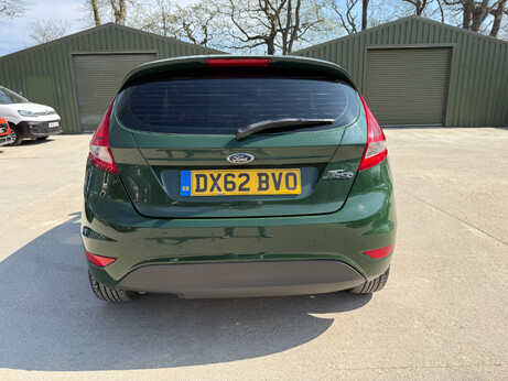 Ford Fiesta 1.4 Fiesta Base TDCi 3dr 18