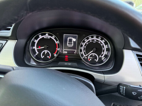Skoda Fabia 1.0 Fabia SE L MPI 5dr 56
