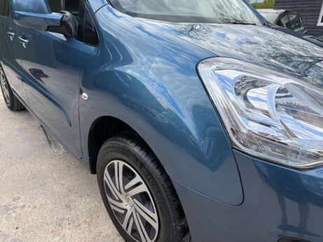 Citroen Berlingo Multispace 1.6 Berlingo Multispace Flair Blue HDi Semi-Auto 5dr 37