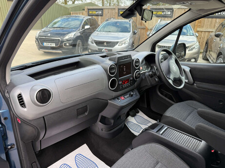 Citroen Berlingo Multispace 1.6 Berlingo Multispace Flair Blue HDi Semi-Auto 5dr 58