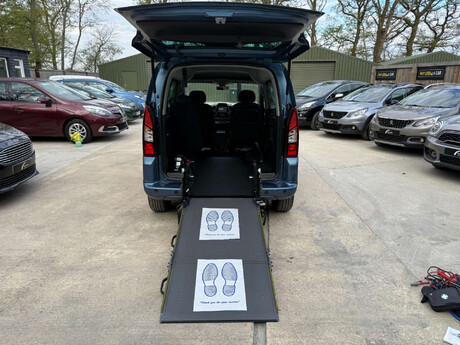 Citroen Berlingo Multispace 1.6 Berlingo Multispace Flair Blue HDi Semi-Auto 5dr 84