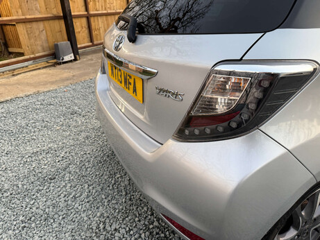 Toyota Yaris 1.3 Yaris Trend VVT-i 5dr 27