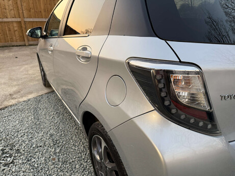 Toyota Yaris 1.3 Yaris Trend VVT-i 5dr 31