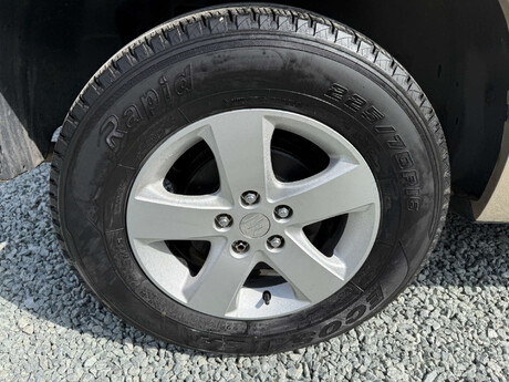 Suzuki Grand Vitara 1.6 Grand Vitara SZ3 4WD 3dr 43