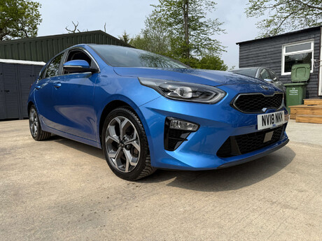 Kia Ceed 1.4 Ceed First Edition ISG 5dr 7
