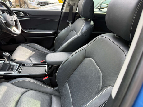 Kia Ceed 1.4 Ceed First Edition ISG 5dr 72
