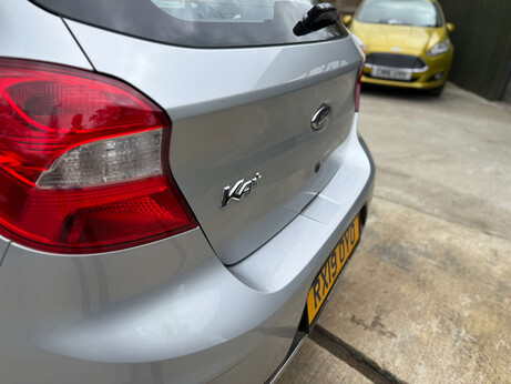 Ford Ka+ 1.2 Ka+ Zetec 5dr 30