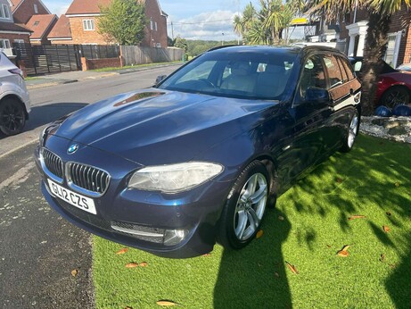 BMW 5 Series 3.0 530d SE Touring Steptronic Euro 5 (s/s) 5dr 24