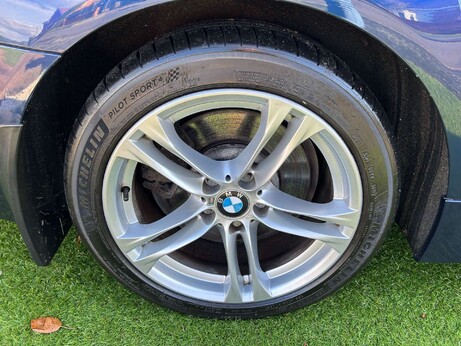 BMW 5 Series 3.0 530d SE Touring Steptronic Euro 5 (s/s) 5dr 38