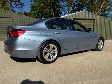 BMW 3 Series 2.0 320D Sport Auto 4dr 29