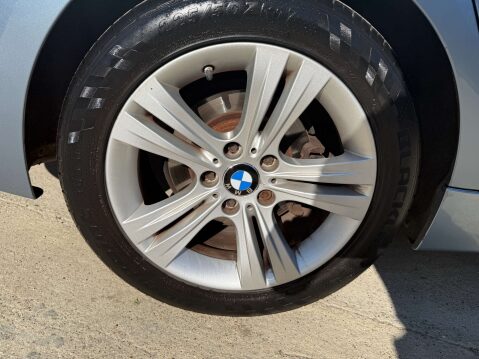 BMW 3 Series 2.0 320D Sport Auto 4dr 52