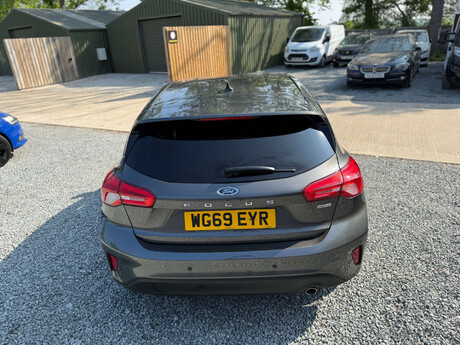 Ford Focus 1.5 Focus Zetec TDCI 5dr 26