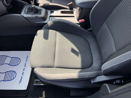 Ford Focus 1.5 Focus Zetec TDCI 5dr 59