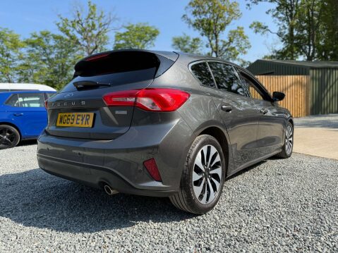 Ford Focus 1.5 Focus Zetec TDCI 5dr 9