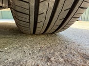 Mitsubishi Carisma 1.6 Carisma Mirage Auto 5dr 39