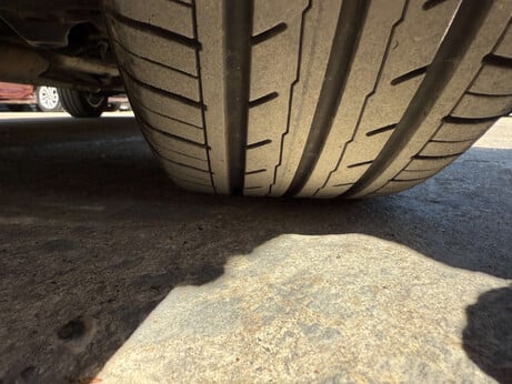 Mitsubishi Carisma 1.6 Carisma Mirage Auto 5dr 45