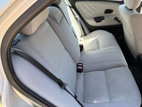 Mitsubishi Carisma 1.6 Carisma Mirage Auto 5dr 52