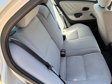 Mitsubishi Carisma 1.6 Carisma Mirage Auto 5dr 52