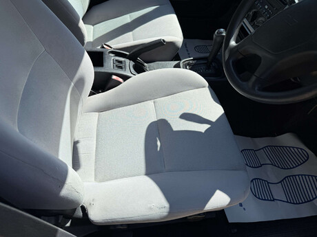 Mitsubishi Carisma 1.6 Carisma Mirage Auto 5dr 55