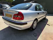 Mitsubishi Carisma 1.6 Carisma Mirage Auto 5dr 12