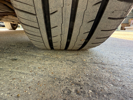 Mitsubishi Carisma 1.6 Carisma Mirage Auto 5dr 41