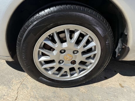 Mitsubishi Carisma 1.6 Carisma Mirage Auto 5dr 44