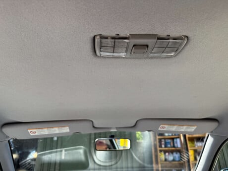 Mitsubishi Carisma 1.6 Carisma Mirage Auto 5dr 50