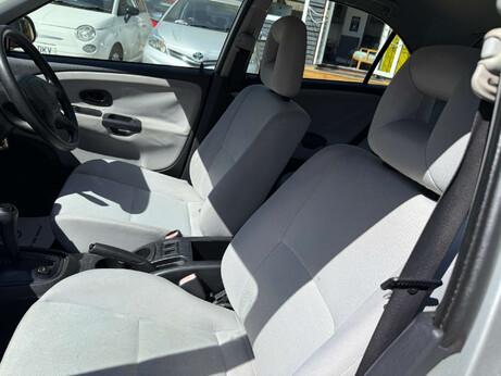 Mitsubishi Carisma 1.6 Carisma Mirage Auto 5dr 65