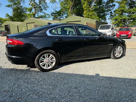 Jaguar XF 2.2 XF Luxury D Auto 4dr 27