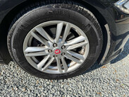 Jaguar XF 2.2 XF Luxury D Auto 4dr 42