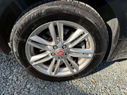 Jaguar XF 2.2 XF Luxury D Auto 4dr 45