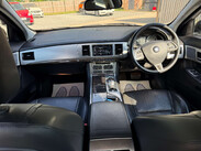 Jaguar XF 2.2 XF Luxury D Auto 4dr 52