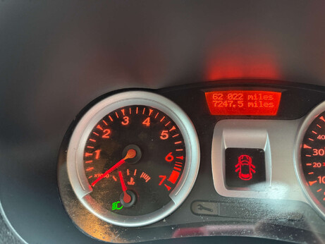 Renault Clio 1.1 Clio Dynamique TomTom 16V 5dr 63
