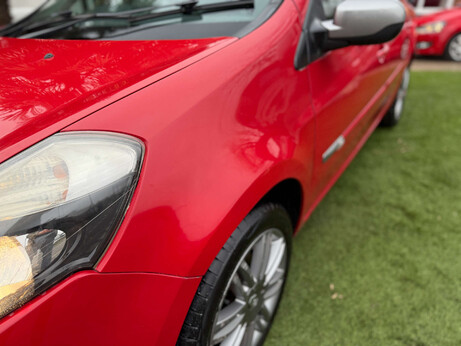Renault Clio 1.1 Clio Dynamique TomTom 16V 5dr 35