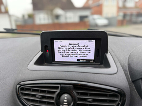 Renault Clio 1.1 Clio Dynamique TomTom 16V 5dr 60