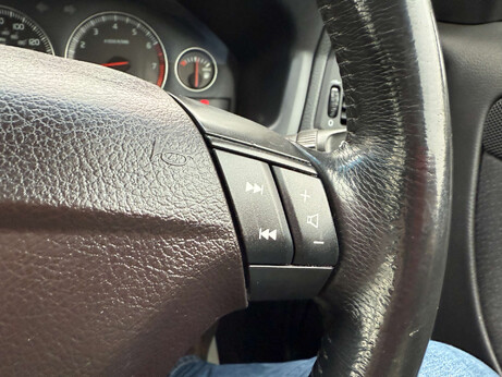 Volvo S60 2.0 S60 S T 4dr 75