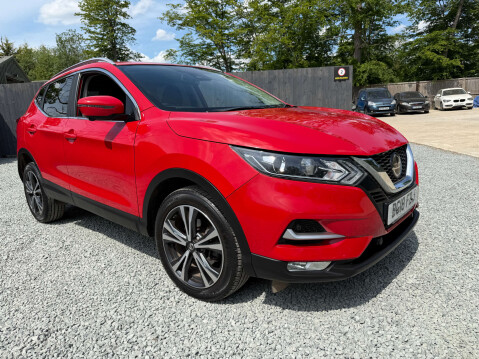 Nissan Qashqai 1.2 Qashqai N-Connecta DiG-T CVT 5dr 6