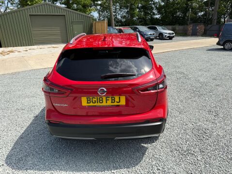 Nissan Qashqai 1.2 Qashqai N-Connecta DiG-T CVT 5dr 26